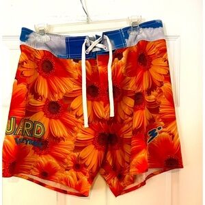 THIRD DEGREE SPORTSWEAR VANGUARD VOLLEYBALL SHORTS IN FLOWER AND BLUE SKY PRINT